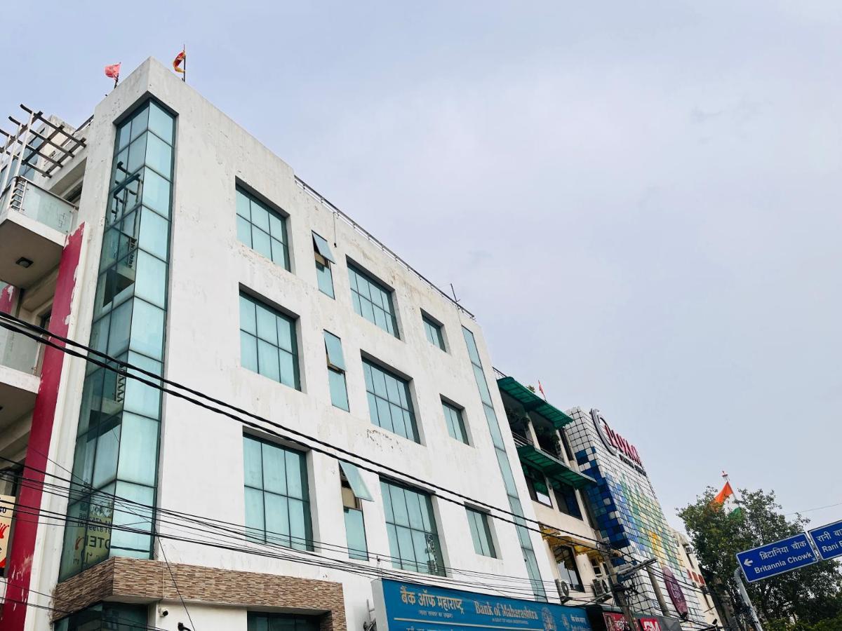 Hotel Park Pride Pitampura New Delhi, Couple Friendly المظهر الخارجي الصورة